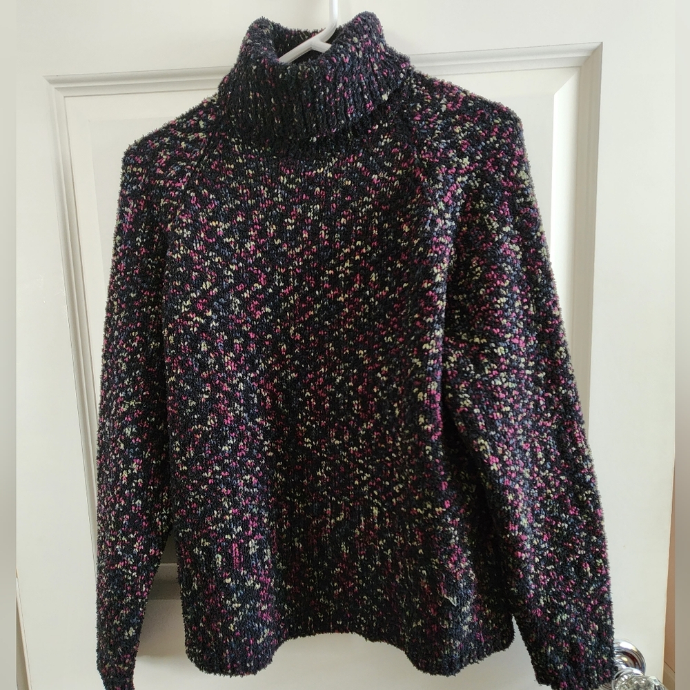 Orvis Deep Black Chunky Knit Loose Turtleneck Sweater